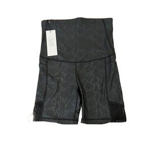Sweat And Milk Serena Maternity Black Snakeskin Maternity Short Size Large